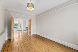 Dining Room/Lounge- click for photo gallery